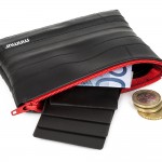 Borsellino portamonete in goma di bicicletta, realizzato a mano in Italia