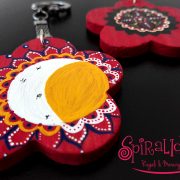 ciondolo chakra artigianale dipinto a mano (1)